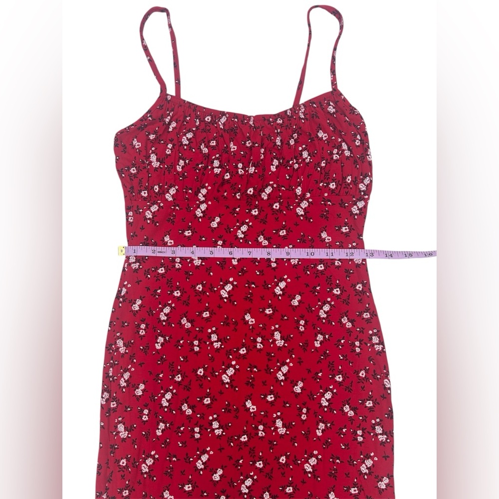 PRETTYLITTLETHING NWOT Women’s Red Floral Mini Dress Size: 6 - Picture 4 of 9